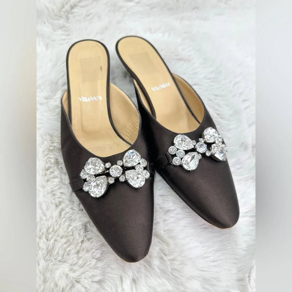 Vintage Vera Wang Satin Kitten‎ heels crystal embellished 8.5 M Brown
